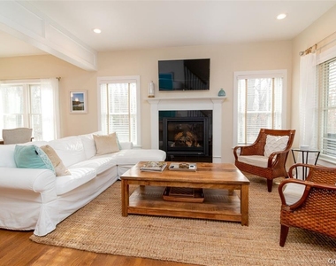 485 Hickory Avenue - Photo Thumbnail 16
