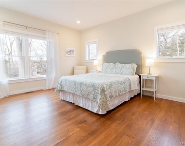 485 Hickory Avenue - Photo Thumbnail 9