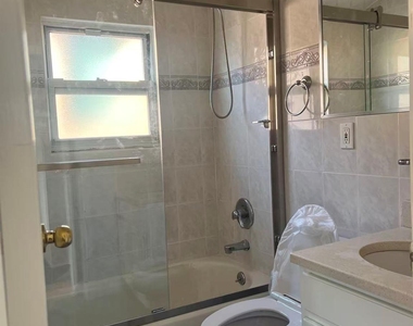 64-48 Cloverdale Boulevard - Photo Thumbnail 8