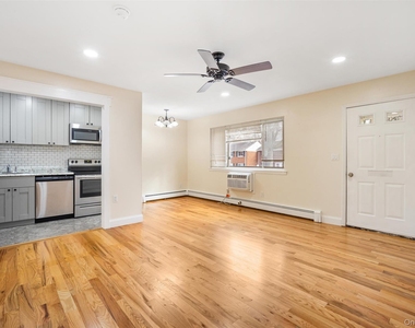 34 Manor Drive - Photo Thumbnail 4