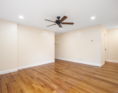 34 Manor Drive - Photo Thumbnail 6