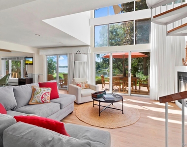 42 Towd Point Road - Photo Thumbnail 5