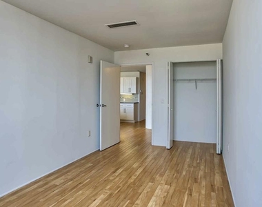2300 Walnut Street - Photo Thumbnail 27