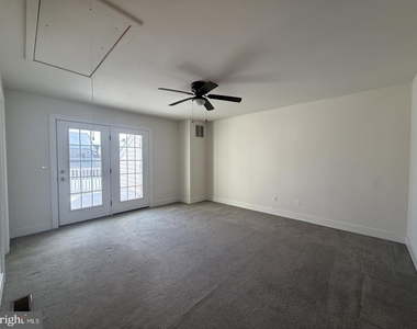 602 D Street - Photo Thumbnail 8