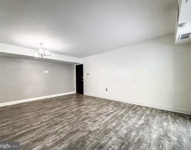 11408 Cherry Hill Road - Photo Thumbnail 10
