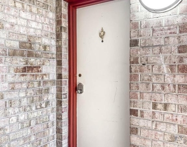 11408 Cherry Hill Road - Photo Thumbnail 28