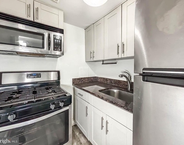 11408 Cherry Hill Road - Photo Thumbnail 18