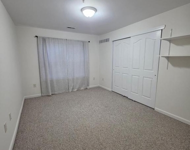 2809 Waters Edge Drive - Photo Thumbnail 30
