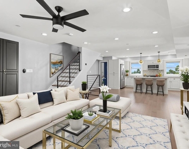 1267 Penn Street Ne - Photo Thumbnail 1