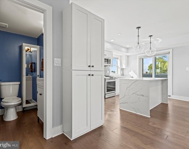 1267 Penn Street Ne - Photo Thumbnail 7