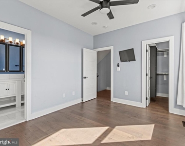 1267 Penn Street Ne - Photo Thumbnail 9