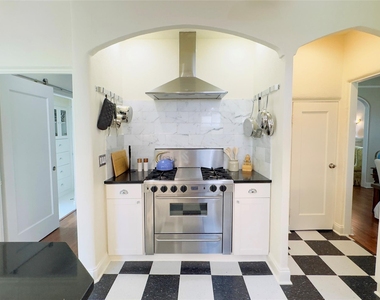 1512 Northwood Rd - Photo Thumbnail 15