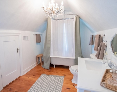 1512 Northwood Rd - Photo Thumbnail 4