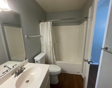 309 E Grady Dr - Photo Thumbnail 20
