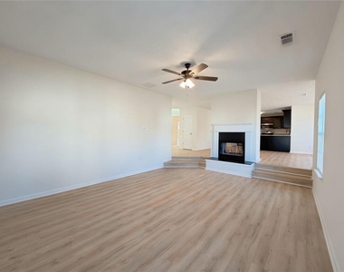 2770 Austin Ridge Drive - Photo Thumbnail 9
