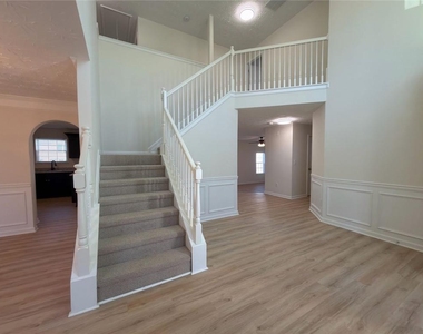 2770 Austin Ridge Drive - Photo Thumbnail 3