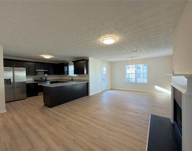 2770 Austin Ridge Drive - Photo Thumbnail 19
