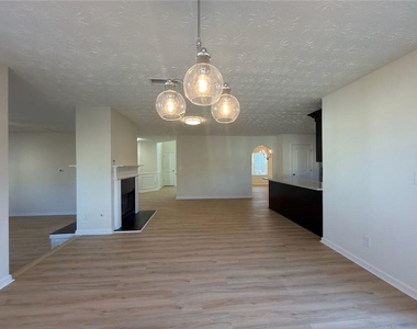 2770 Austin Ridge Drive - Photo Thumbnail 20