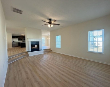 2770 Austin Ridge Drive - Photo Thumbnail 7