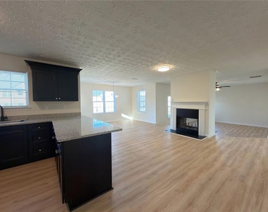 2770 Austin Ridge Drive - Photo Thumbnail 17