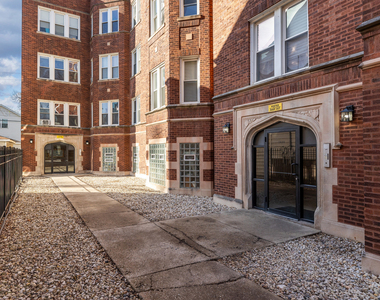 7626 S Drexel Avenue - Photo Thumbnail 1