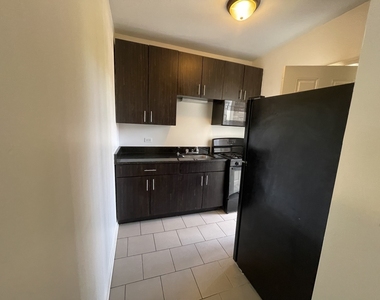7626 S Drexel Avenue - Photo Thumbnail 6