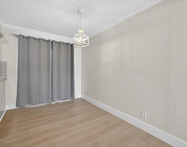 1221 Cedar Post Lane - Photo Thumbnail 5