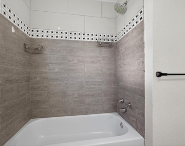 1221 Cedar Post Lane - Photo Thumbnail 15
