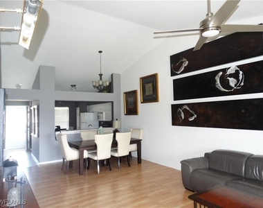 3250 Cypress Glen Way - Photo Thumbnail 10