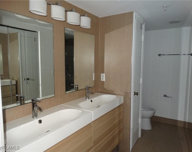 3250 Cypress Glen Way - Photo Thumbnail 11