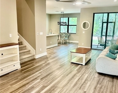 26240 Bonita Fairways Boulevard - Photo Thumbnail 2