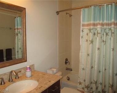 10702 Cetrella Drive - Photo Thumbnail 12