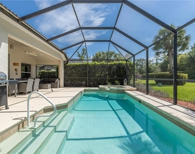 10074 Oakhurst Way - Photo Thumbnail 17