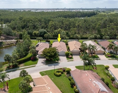 10074 Oakhurst Way - Photo Thumbnail 22