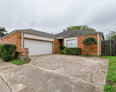 11411 Pepperdine Lane - Photo Thumbnail 1
