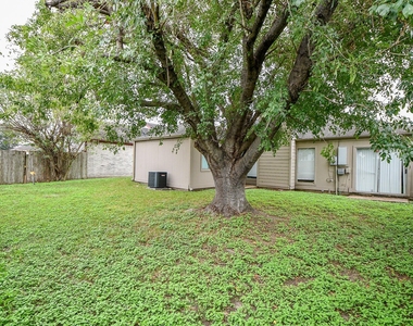 11411 Pepperdine Lane - Photo Thumbnail 29