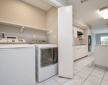 11411 Pepperdine Lane - Photo Thumbnail 25