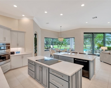 11238 Five Oaks Lane - Photo Thumbnail 14