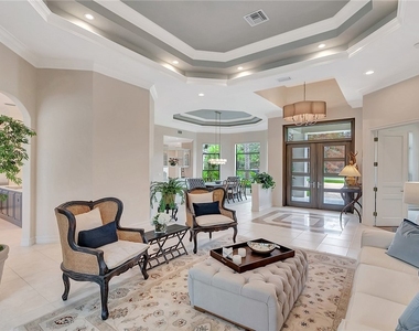 11238 Five Oaks Lane - Photo Thumbnail 17