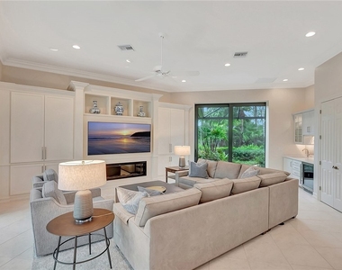11238 Five Oaks Lane - Photo Thumbnail 20