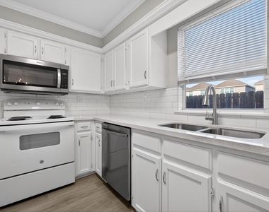 1221 Cedar Post Lane - Photo Thumbnail 1
