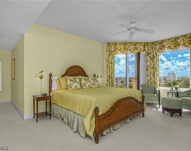 8787 Bay Colony Drive - Photo Thumbnail 30
