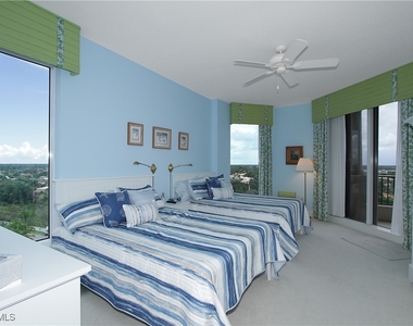 8787 Bay Colony Drive - Photo Thumbnail 22