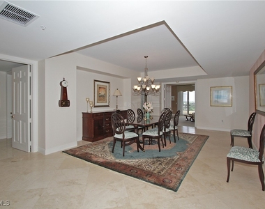 8787 Bay Colony Drive - Photo Thumbnail 10