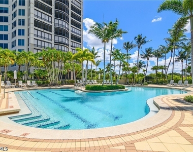 8787 Bay Colony Drive - Photo Thumbnail 48