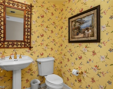 8787 Bay Colony Drive - Photo Thumbnail 33