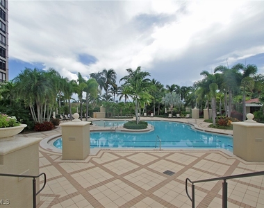 8787 Bay Colony Drive - Photo Thumbnail 25