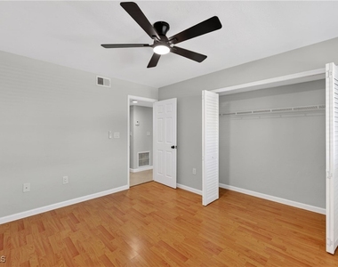 144 Cypress Way E - Photo Thumbnail 13
