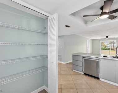 144 Cypress Way E - Photo Thumbnail 4