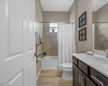 5994 Berwick Lane - Photo Thumbnail 8